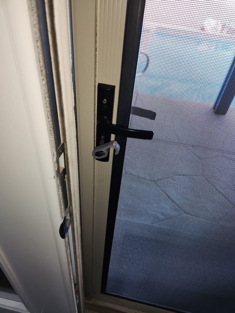 3D-printed latch adapter